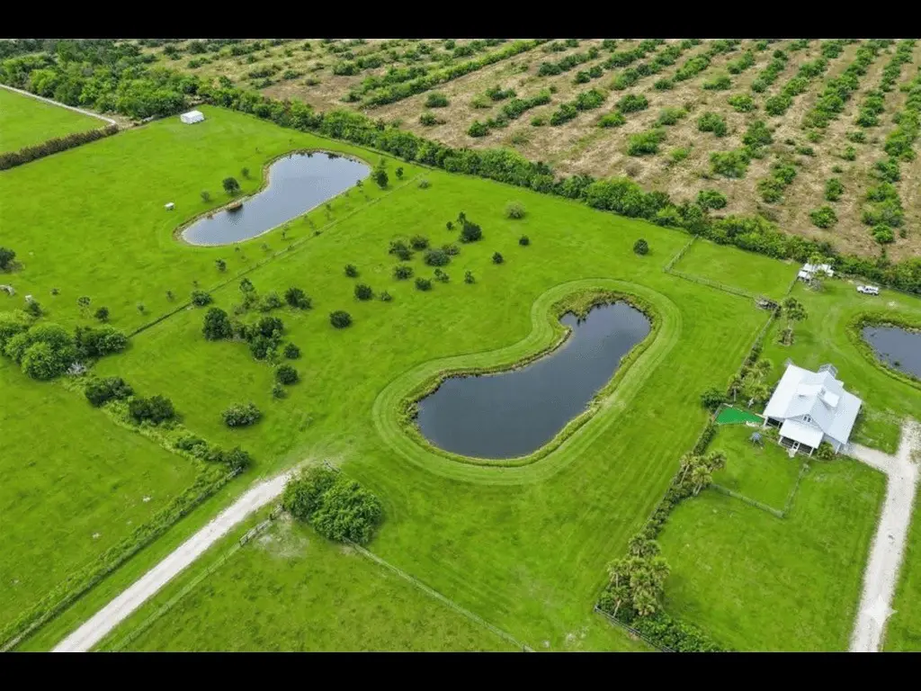 6430 69th Street, Vero Beach, FL 32967 - #1