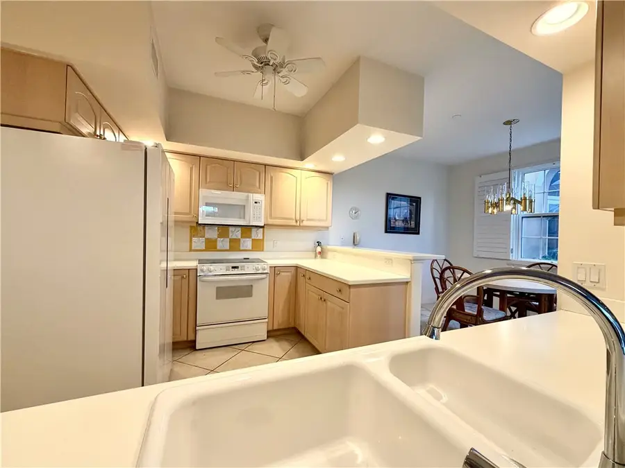 4775 S Harbor Drive #105, Vero Beach, FL 32967 - #3