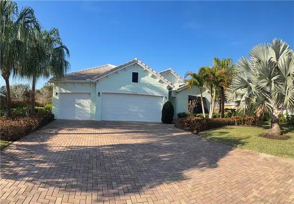 2569 Saint Lucia Circle, Vero Beach, FL 32967