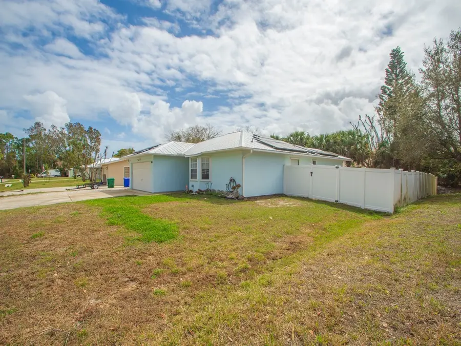 841 Tarpon Avenue, Sebastian, FL 32958 - #3