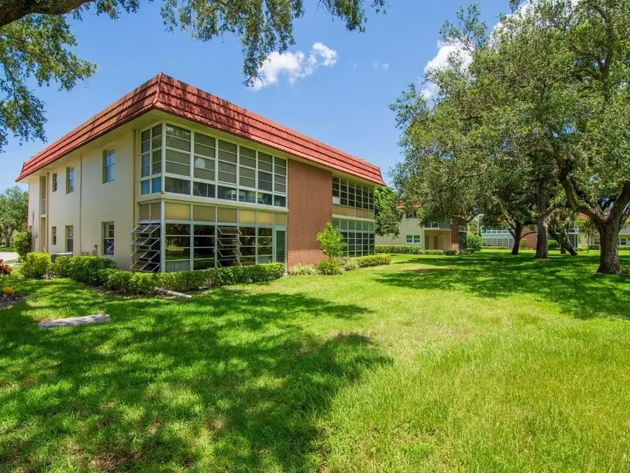 9 Vista Palm Lane #201, Vero Beach, FL 32962 - #2