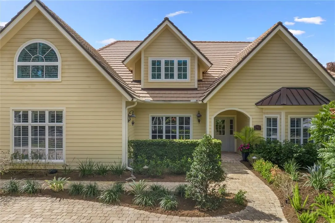 681 N Tomahawk Trail, Vero Beach, FL 32963 - #1