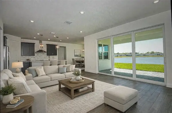 5618 Hampton Park Circle, Vero Beach, FL 32966