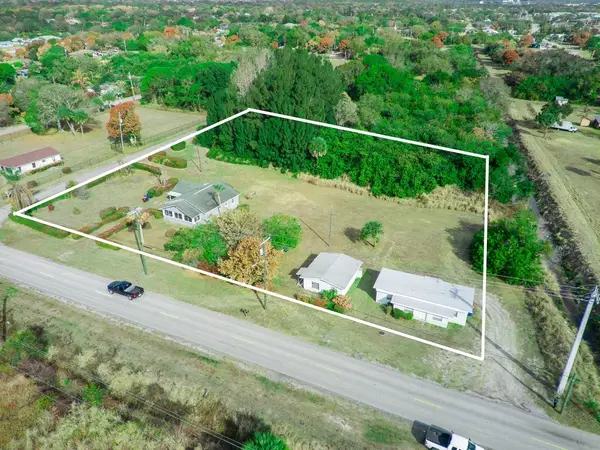 2840 41st Street, Vero Beach, FL 32967