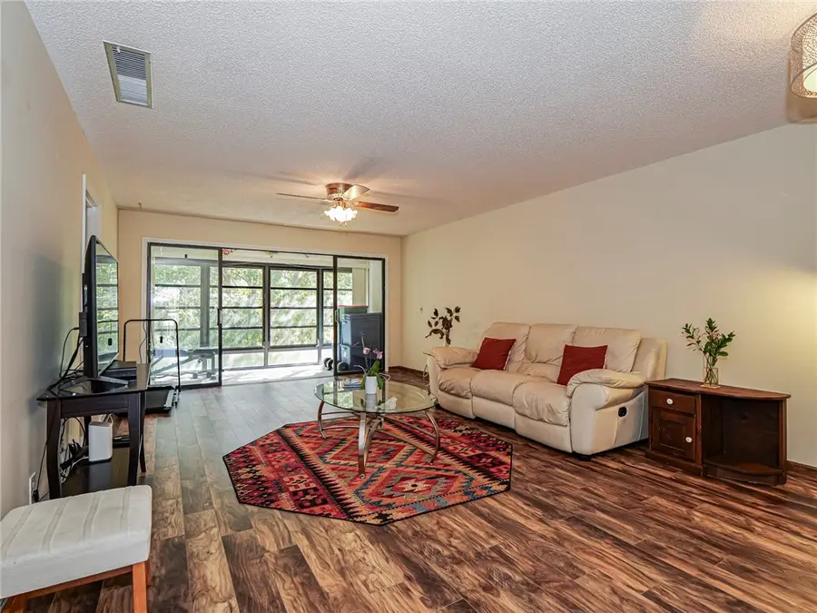 400 18th Street #L7, Vero Beach, FL 32960 - #3