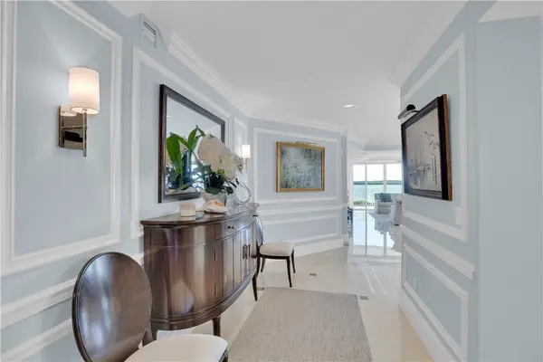 4866 S Harbor Drive #202, Vero Beach, FL 32967