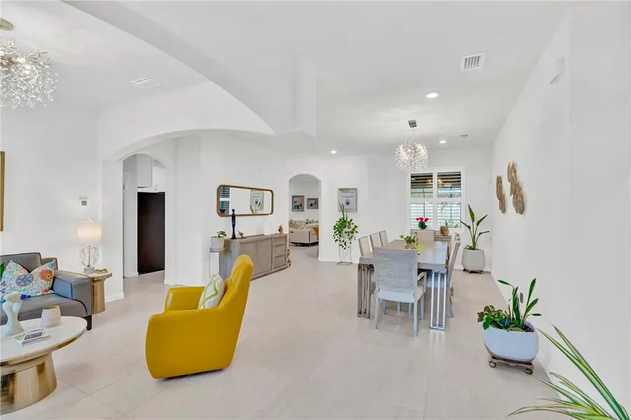 107 52nd Square, Vero Beach, FL 32968 - #3