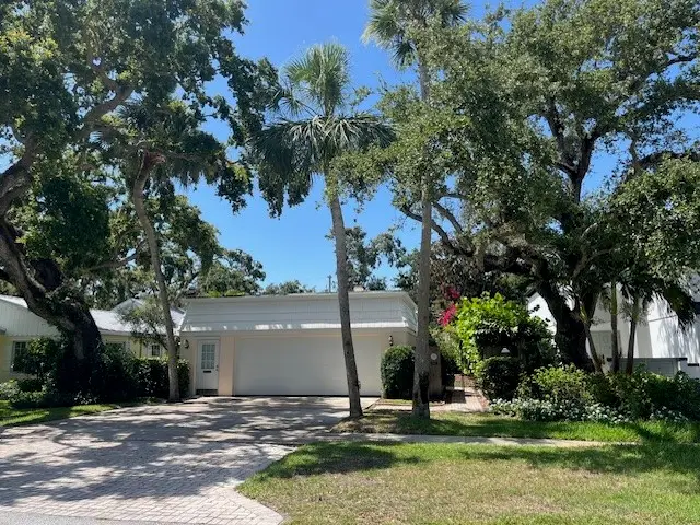 790 Bougainvillea Lane, Vero Beach, FL 32963 - #1