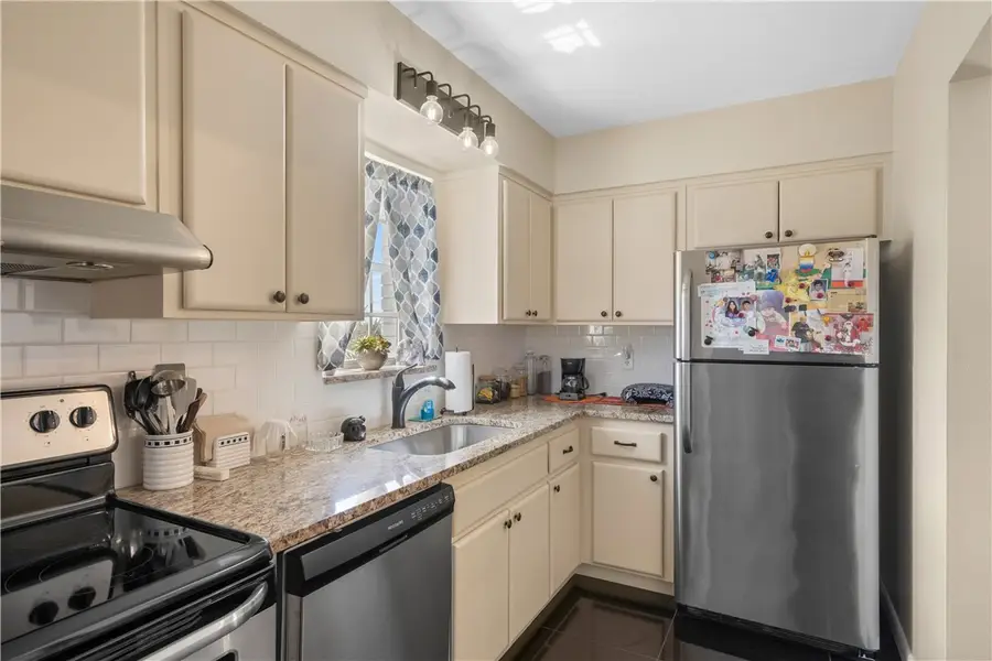 2333 Indian River Boulevard #401, Vero Beach, FL 32960 - #2