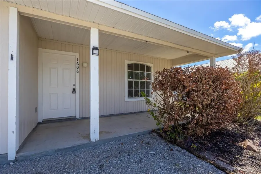 1606 20th Avenue Sw, Vero Beach, FL 32962 - #3