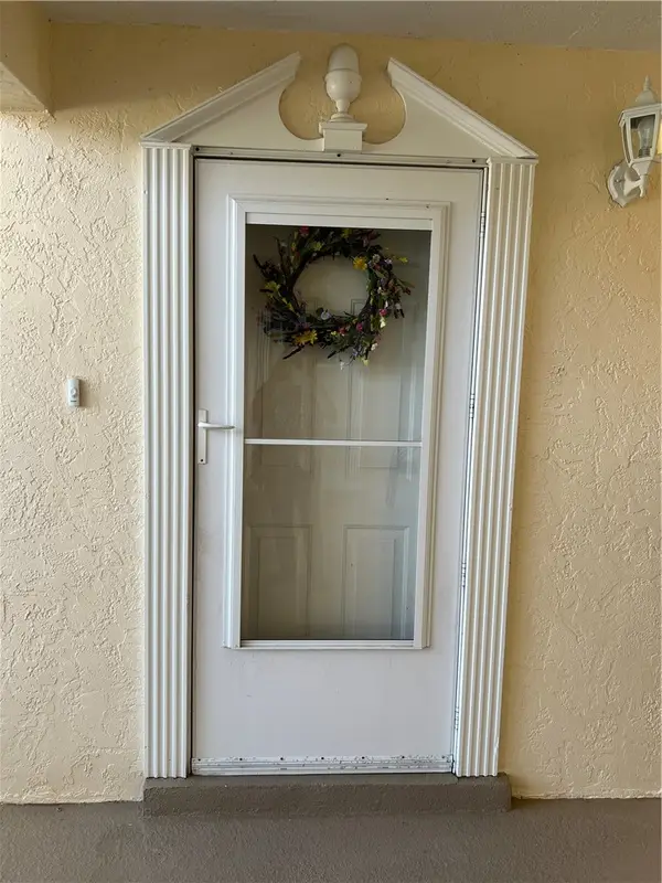 319 N Grove Isle Circle #319, Vero Beach, FL 32962