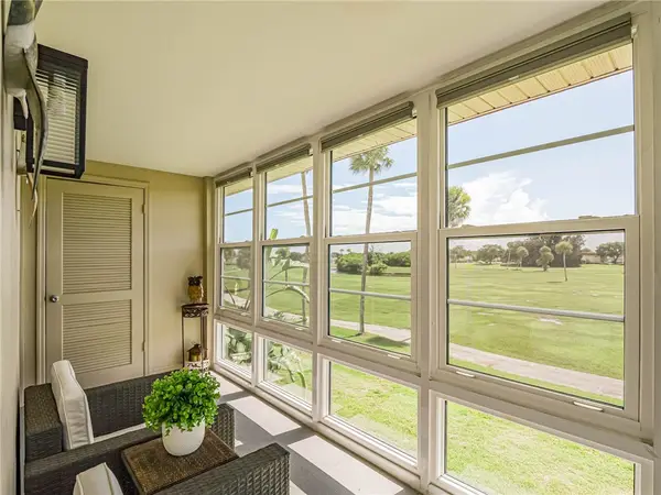 55 Woodland Drive #206, Vero Beach, FL 32962
