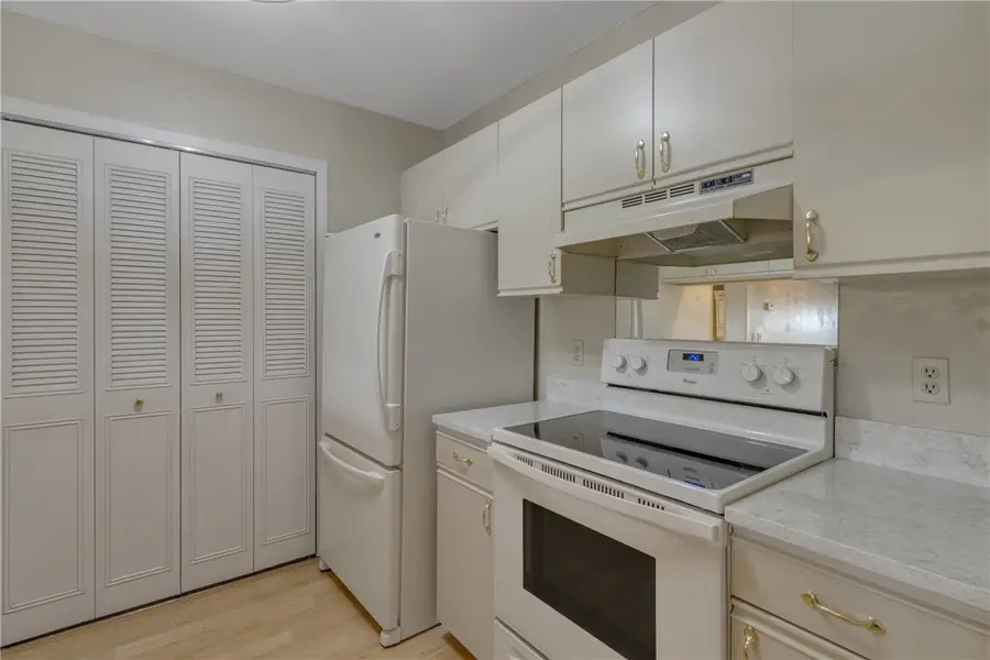 31 Plantation Drive #206, Vero Beach, FL 32966 - #2