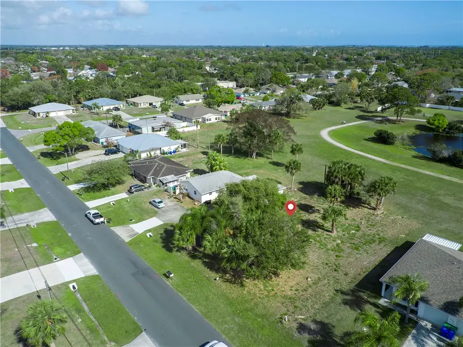 358 S Wimbrow Drive, Sebastian, FL 32958 - #3