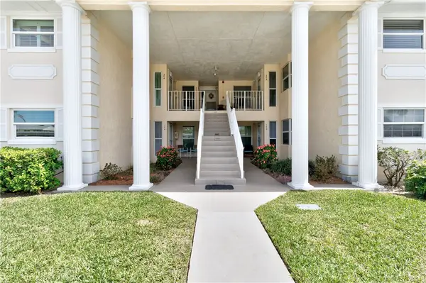 500 Grove Isle Circle #204, Vero Beach, FL 32962