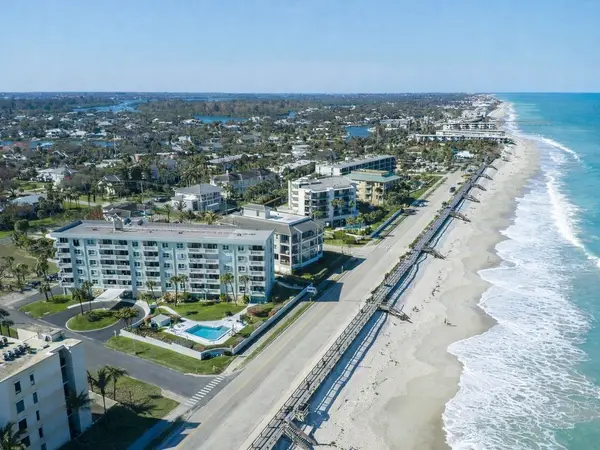 4049 Ocean Drive #204, Vero Beach, FL 32963