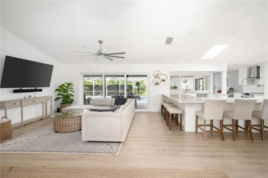 1048 Admirals Walk, Vero Beach, FL 32963 - #2