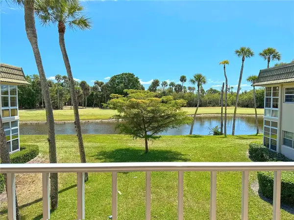 12 Vista Gardens Trail #204, Vero Beach, FL 32962