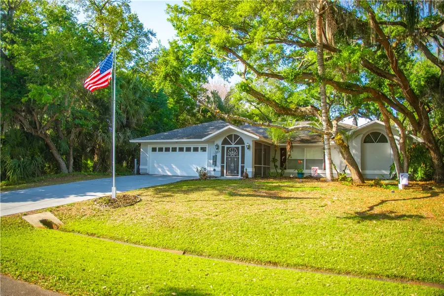 957 Franciscan Avenue, Sebastian, FL 32958 - #2