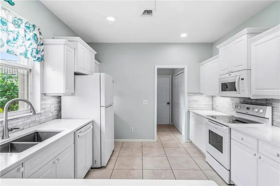 5410 25th Place, Vero Beach, FL 32966 - #2