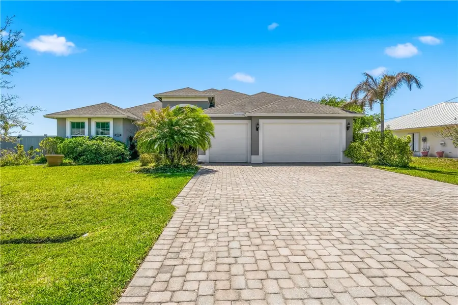 6000 Favian Avenue, Port Saint Lucie, FL 34986 - #2