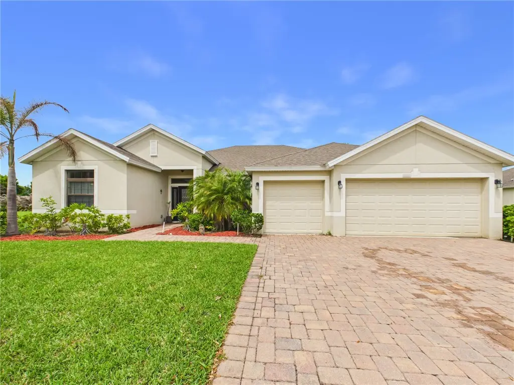 5919 Brae Burn Circle, Vero Beach, FL 32967 - #1