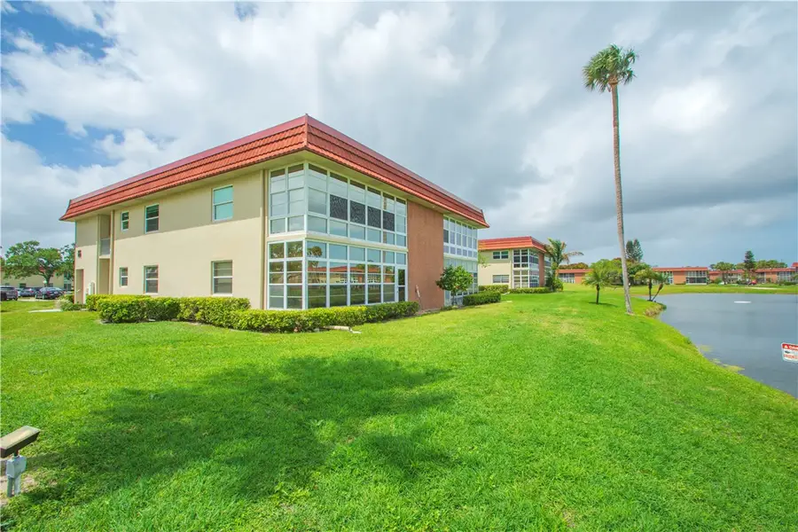 66 Woodland Drive #204, Vero Beach, FL 32962 - #2