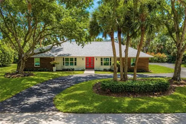 4384 SW 2nd Square Sw, Vero Beach, FL 32968
