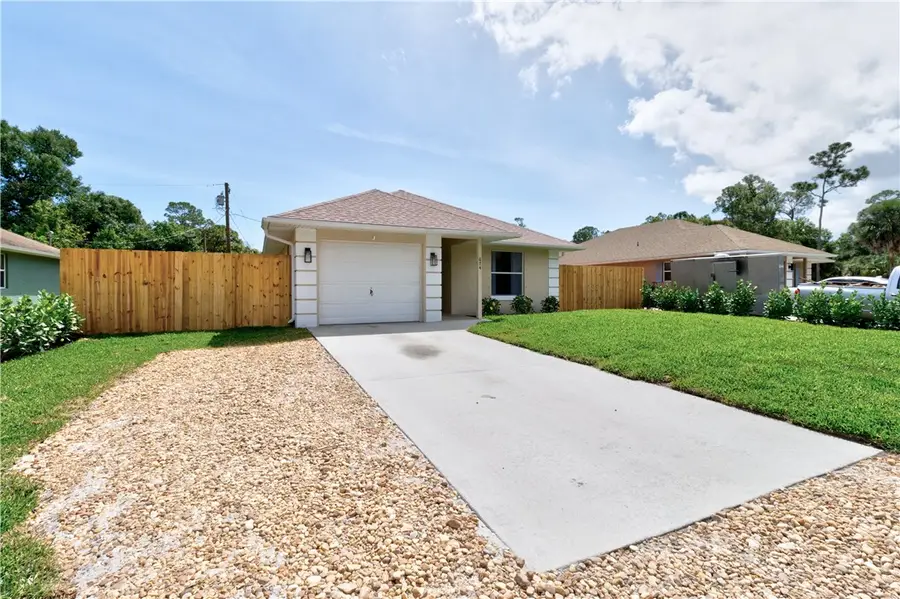 674 30th Avenue Sw, Vero Beach, FL 32968 - #2