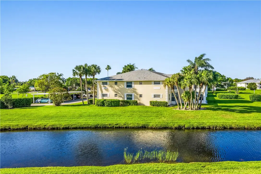 379 N Grove Isle Circle #379, Vero Beach, FL 32962 - #1