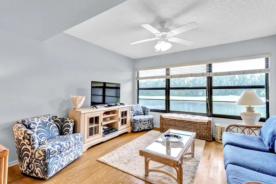 18 Plantation Drive #206, Vero Beach, FL 32966 - #3