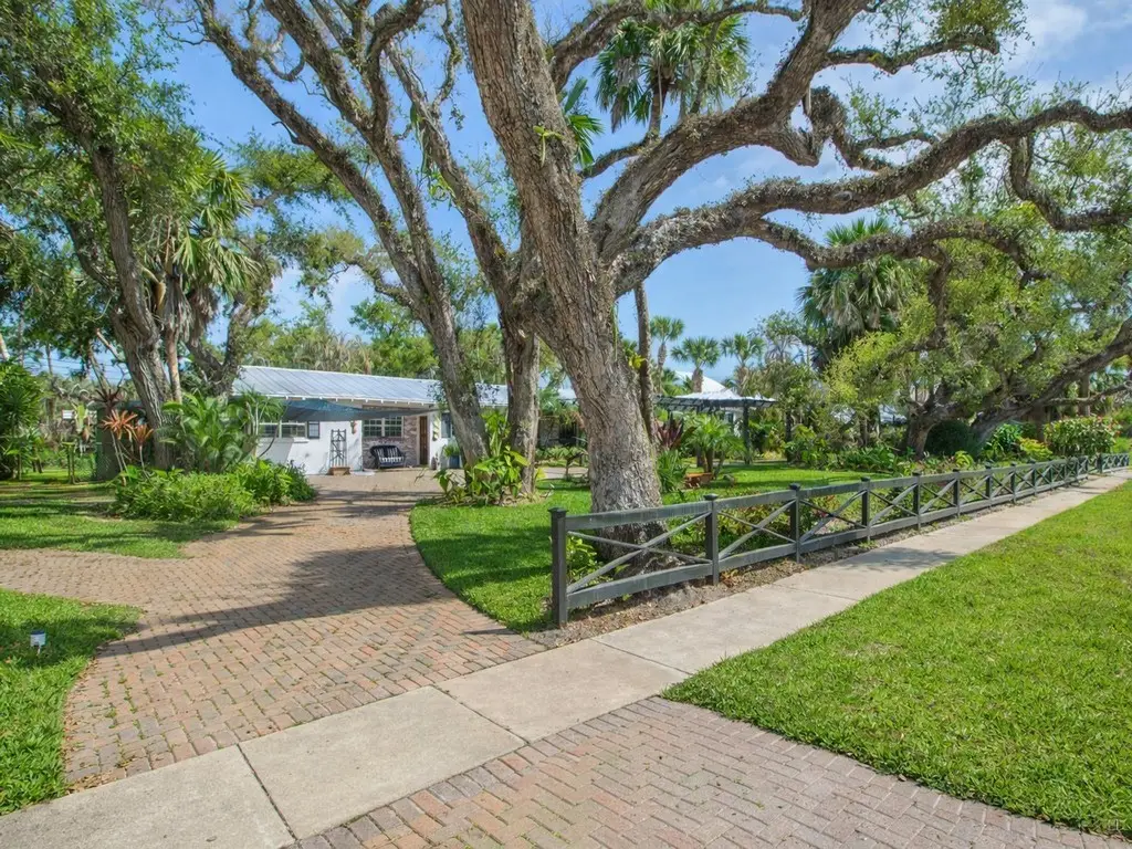 Address Withheld By Seller, Vero Beach, FL 32963 - #1