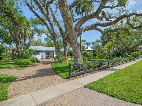 Address Withheld By Seller, Vero Beach, FL 32963