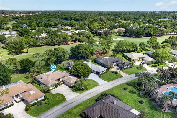 111 Prestwick Circle #1, Vero Beach, FL 32967