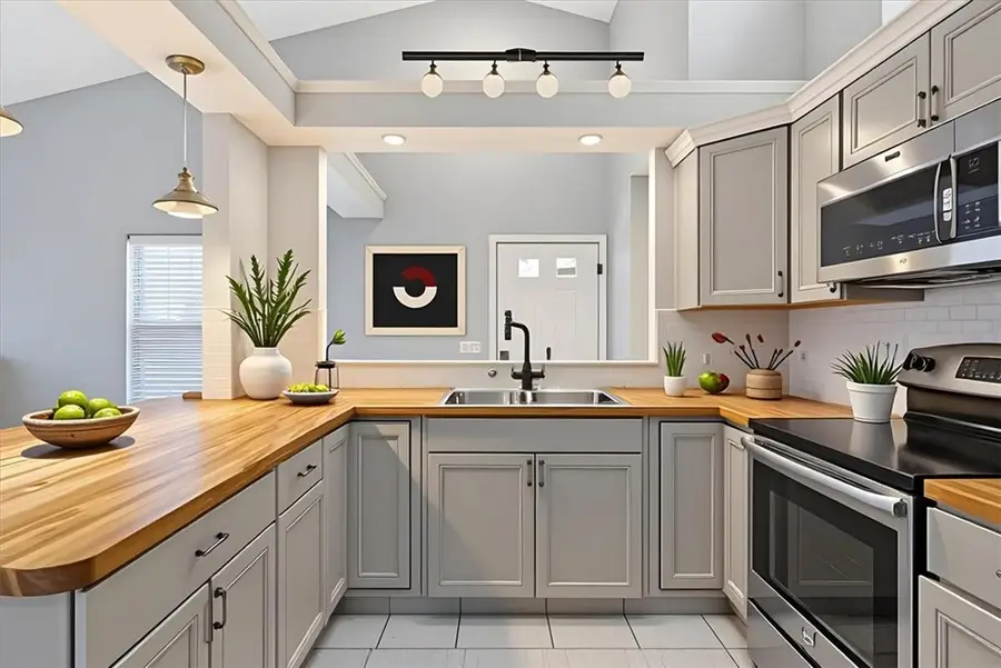 2538 Tropical East Circle, Port Saint Lucie, FL 34952 - #3