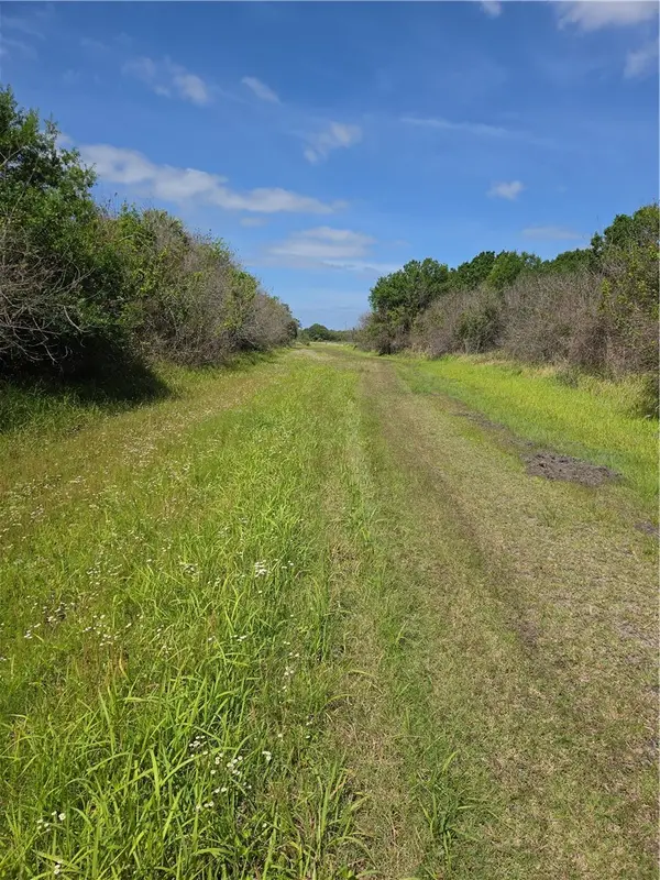 125 90th Avenue, Vero Beach, FL 32968