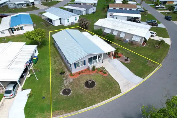 926 Oriole Circle, Barefoot Bay, FL 32976