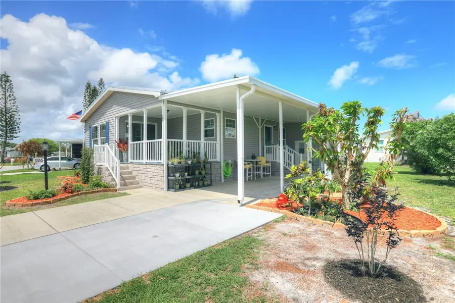 926 Oriole Circle, Barefoot Bay, FL 32976 - #2