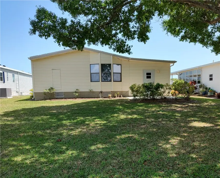 451 Papaya Circle, Barefoot Bay, FL 32976 - #3