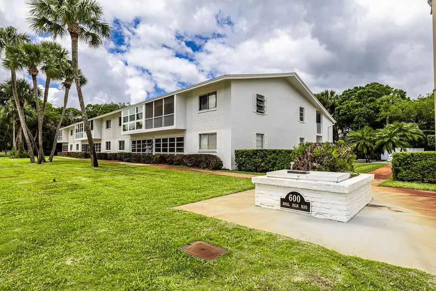 600 Royal Palm Boulevard #7A, Vero Beach, FL 32960 - #2