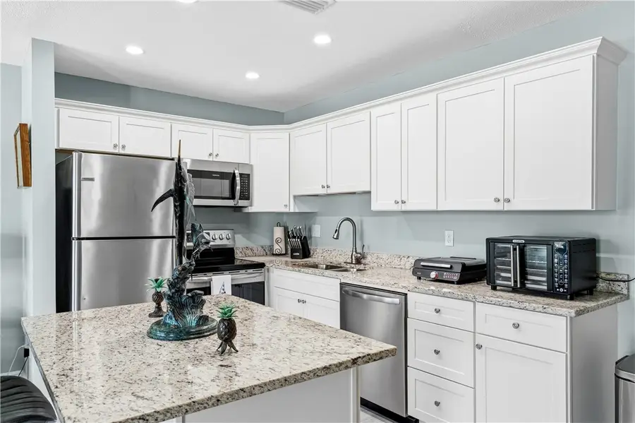 2800 Indian River Boulevard #9D, Vero Beach, FL 32960 - #3