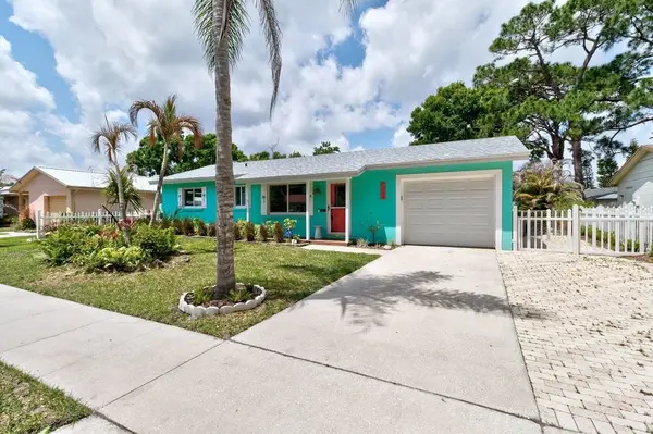 545 21st Avenue, Vero Beach, FL 32962