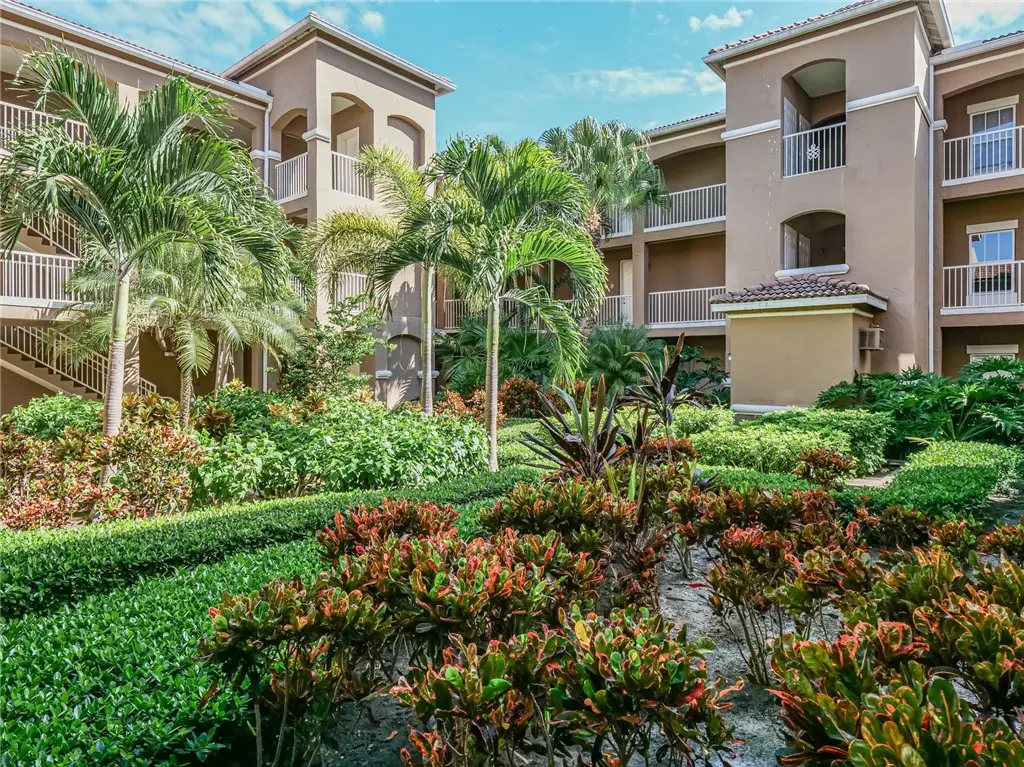 5025 Fairways Circle #B209, Vero Beach, FL 32967 - #1