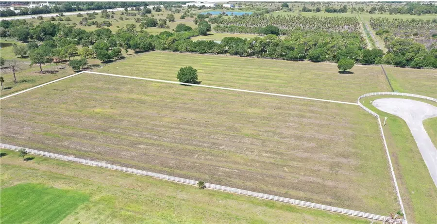 7325 6th Street Sw, Vero Beach, FL 32968 - #3