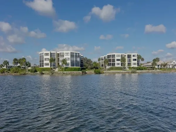 9612 Riverside Drive #203, Sebastian, FL 32958