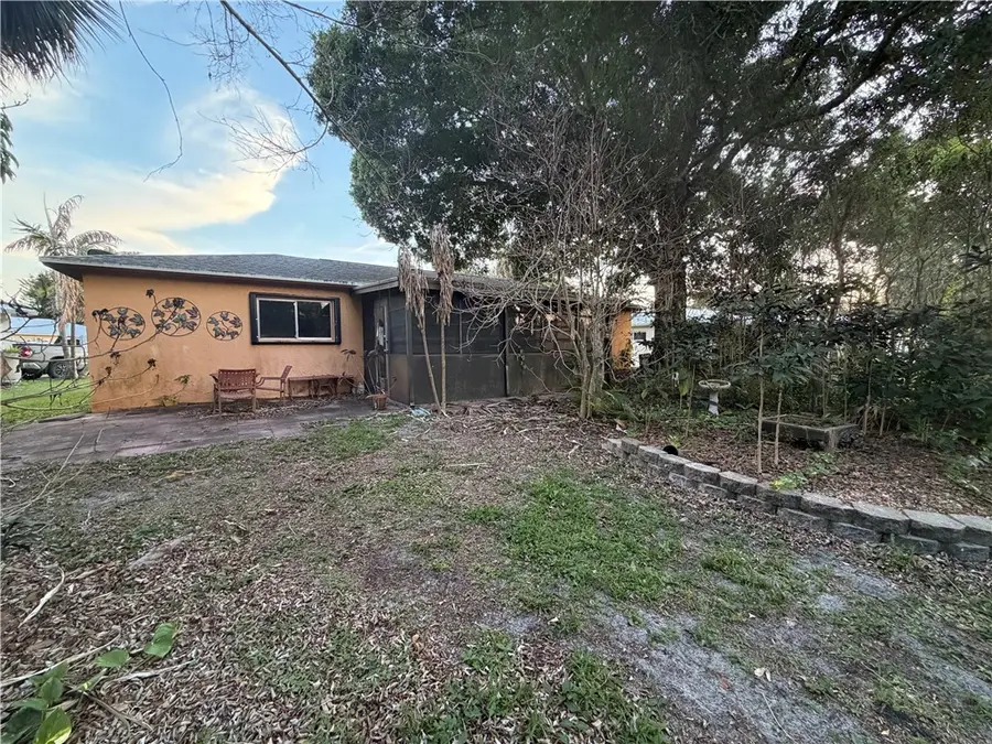 2426 4th Place, Vero Beach, FL 32962 - #3