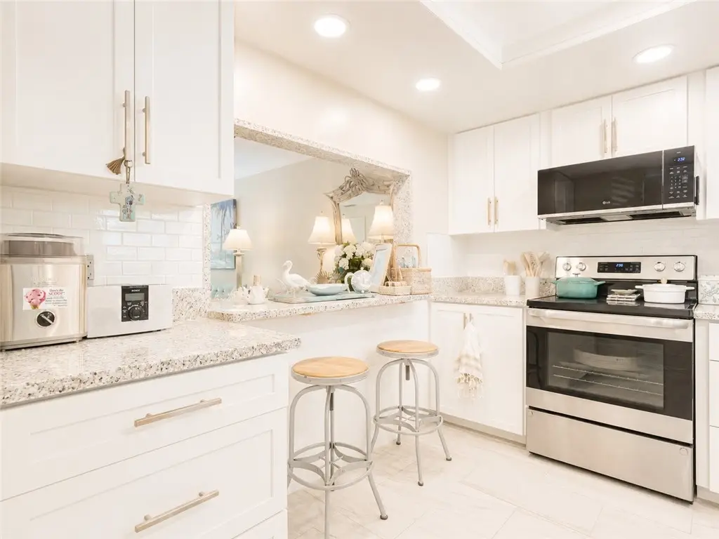 400 18th Street #G5, Vero Beach, FL 32960 - #1