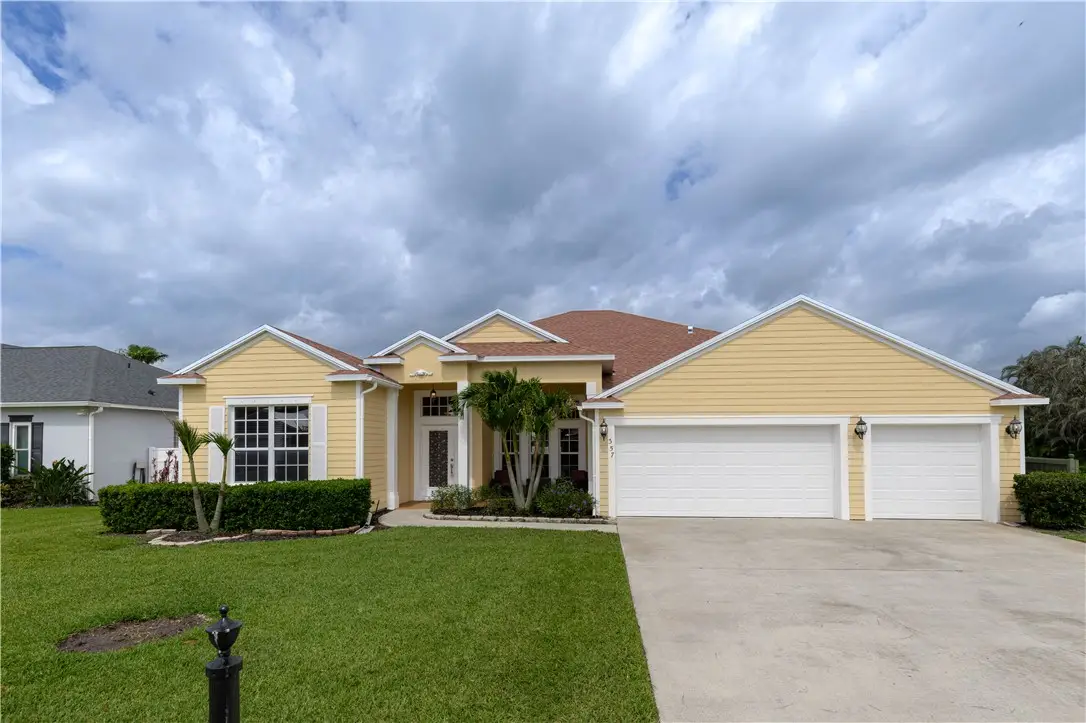 357 24th Avenue Sw, Vero Beach, FL 32962 - #1