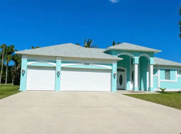 420 22nd Avenue Sw, Vero Beach, FL 32962
