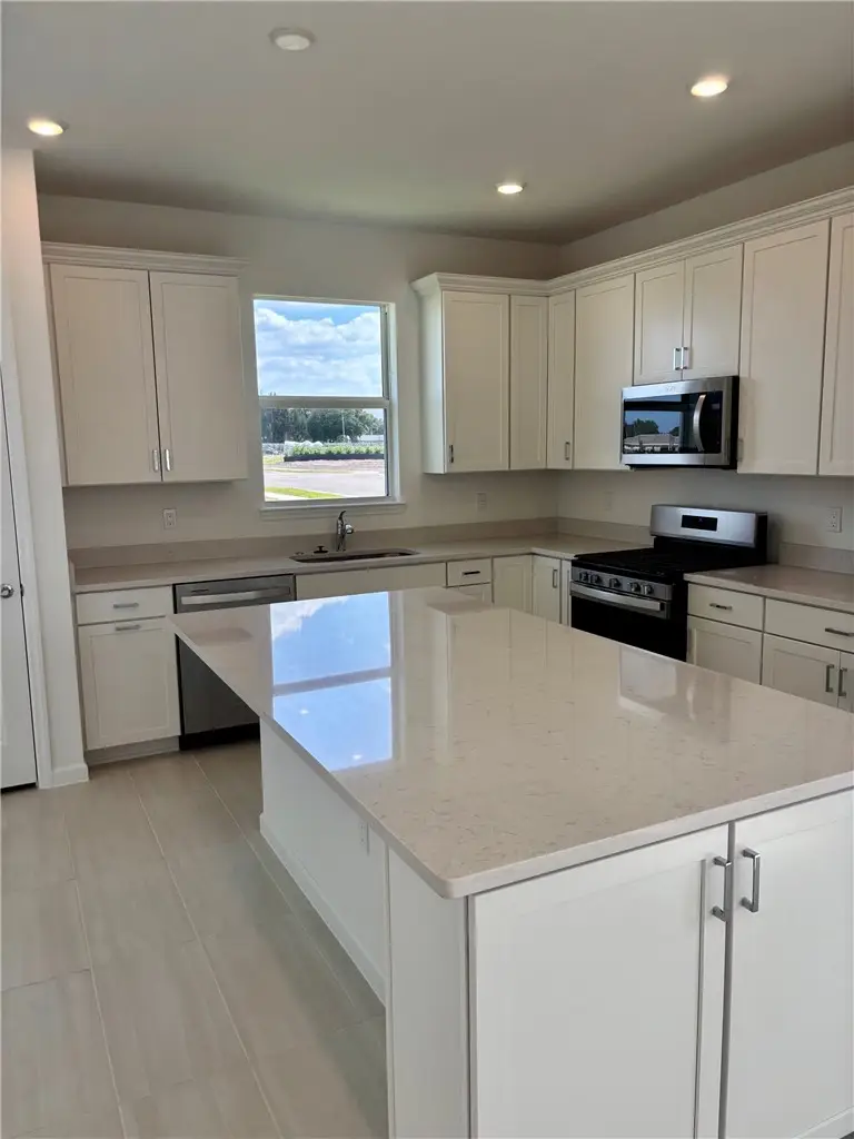 4427 Pinafore Street #COMPASS 211, Vero Beach, FL 32967 - #3